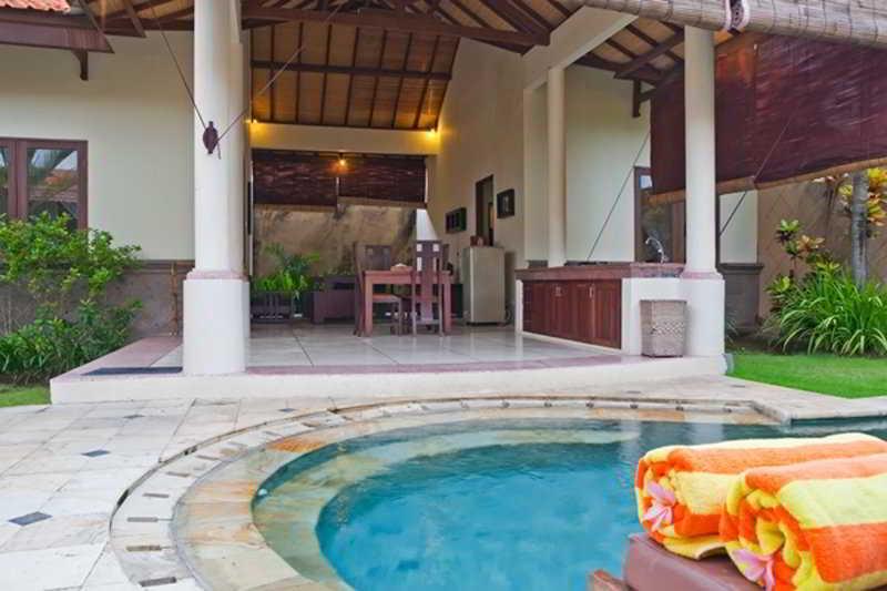 Grand Bali Villa Legian Kültér fotó